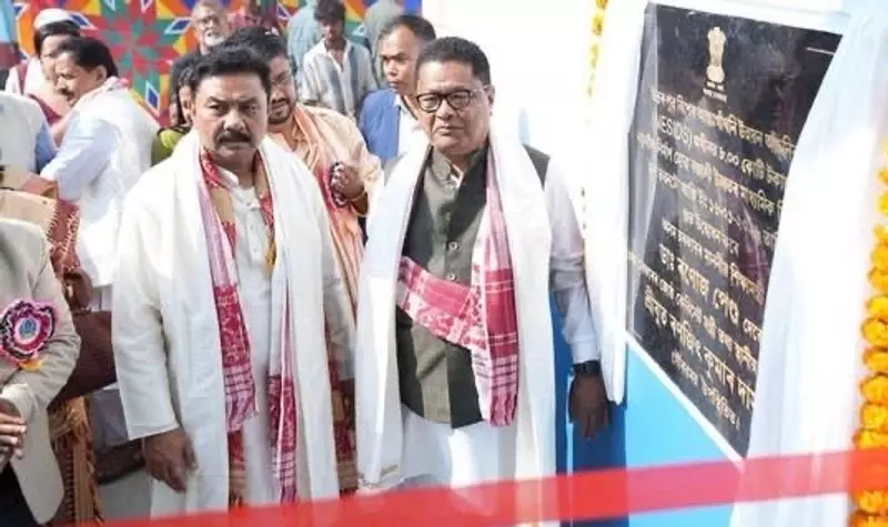Ranoj Pegu: सरकारी स्कूलों को पहली पसंद बनाने में टीचर और कम्युनिटी की अहम भूमिका Ranoj Pegu: सरकारी स्कूलों को पहली पसंद बनाने में टीचर और कम्युनिटी की अहम भूमिका