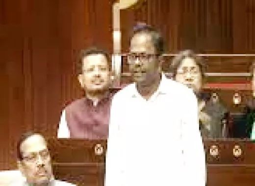 बंगाल SIR तृणमूल के राज्यसभा सदस्य समीरुल इस्लाम को सुनवाई का नोटिस दिया बंगाल SIR तृणमूल के राज्यसभा सदस्य समीरुल इस्लाम को सुनवाई का नोटिस दिया