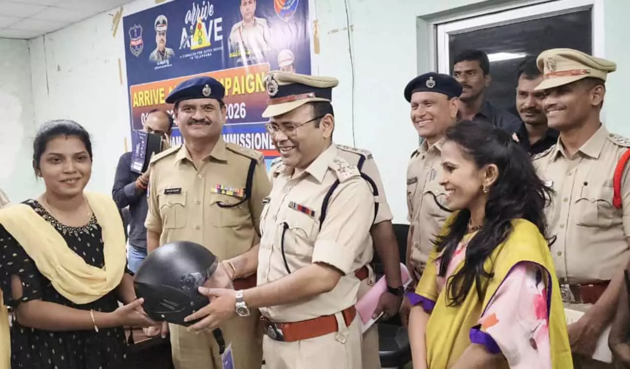 रामागुंडम पुलिस का लक्ष्य सड़क दुर्घटनाओं में सालाना 30 प्रतिशत की कमी लाना है: CP रामागुंडम पुलिस का लक्ष्य सड़क दुर्घटनाओं में सालाना 30 प्रतिशत की कमी लाना है: CP