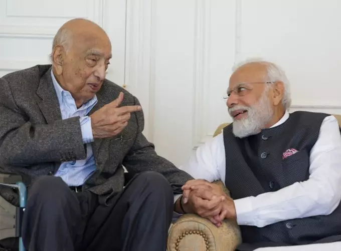 PM मोदी ने ML मित्तल के निधन पर शोक व्यक्त किया PM मोदी ने ML मित्तल के निधन पर शोक व्यक्त किया