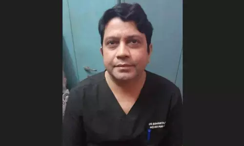 Odisha के डॉक्टर को 49,000 रुपये की रिश्वत लेते हुए गिरफ्तार किया
