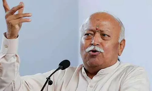 भारत में कुछ अच्छा या बुरा हुआ तो हिंदुओं से सवाल पूछे जाएंगे: RSS प्रमुख मोहन भागवत भारत में कुछ अच्छा या बुरा हुआ तो हिंदुओं से सवाल पूछे जाएंगे: RSS प्रमुख मोहन भागवत