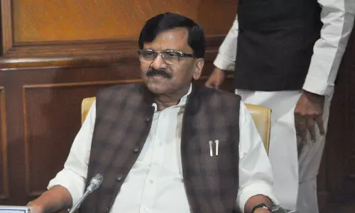 Sanjay Raut ने BMC चुनाव नतीजों में संख्याओं का भ्रम होने का आरोप लगाया Sanjay Raut ने BMC चुनाव नतीजों में संख्याओं का भ्रम होने का आरोप लगाया