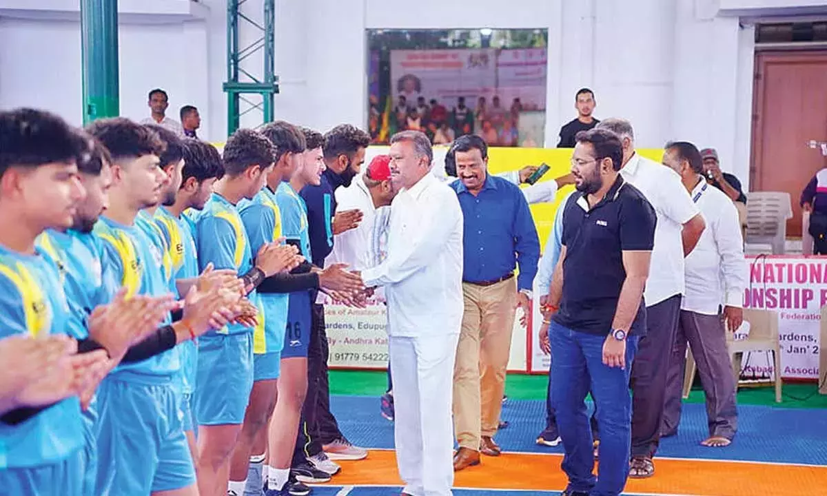 51वीं जूनियर नेशनल कबड्डी चैंपियनशिप में टॉप टीमें नॉकआउट में पहुंचीं 51वीं जूनियर नेशनल कबड्डी चैंपियनशिप में टॉप टीमें नॉकआउट में पहुंचीं