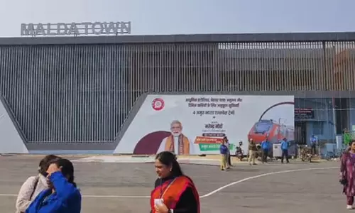 पीएम के दौरे पर मालदा में उत्सव जैसा माहौल, जनता ने वंदे भारत स्लीपर ट्रेन के उद्घाटन को बताया गर्व का पल