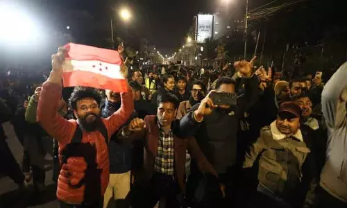 Nepali कांग्रेस का विवाद सड़कों पर, चुनाव आयोग ने गगन थापा को मान्यता दी