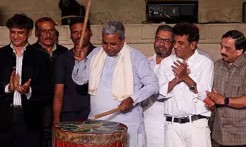 लोग चाहे किसी भी राज्य से रहने आएं, उन्हें कन्नड़ सीखनी चाहिए और कन्नड़ की तरह रहना चाहिए; CM लोग चाहे किसी भी राज्य से रहने आएं, उन्हें कन्नड़ सीखनी चाहिए और कन्नड़ की तरह रहना चाहिए; CM