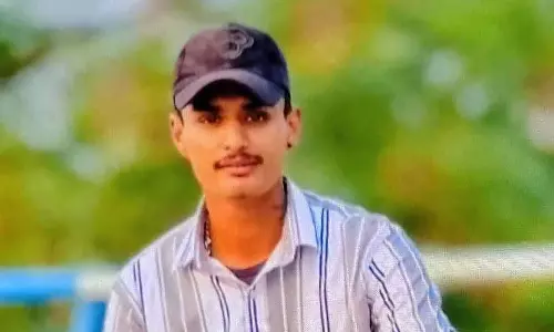 Adampur University के पास बाइक सवार दो हमलावरों ने युवक को गोली मार दी