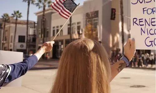 US के मिनियापोलिस में प्रदर्शन जारी, 12 लोग गिरफ्तार US के मिनियापोलिस में प्रदर्शन जारी, 12 लोग गिरफ्तार