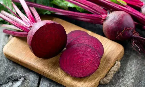 Beetroot हमें किस रूप में खाना चाहिए - पका हुआ या कच्चा Beetroot हमें किस रूप में खाना चाहिए - पका हुआ या कच्चा