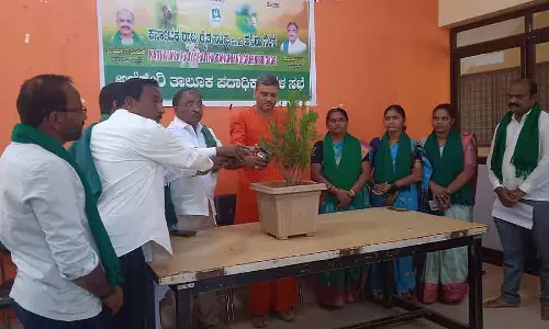 किसानों की समस्याओं को हल करने को प्राथमिकता दी जाएगी: Vasudev Meti किसानों की समस्याओं को हल करने को प्राथमिकता दी जाएगी: Vasudev Meti