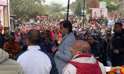 MLA Pawan Gupta ने सुनारी पंचायत में जनता दरबार लगाया