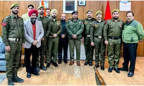 IGP Jammu ने रिफ्रेशर ट्रेनिंग की समापन ब्रीफिंग की अध्यक्षता की IGP Jammu ने रिफ्रेशर ट्रेनिंग की समापन ब्रीफिंग की अध्यक्षता की