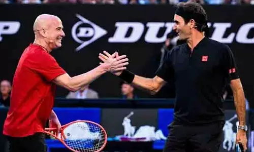 Australian Open: ओपनिंग सेरेमनी में फेडरर और अगासी छाए Australian Open: ओपनिंग सेरेमनी में फेडरर और अगासी छाए
