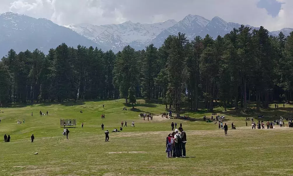 Jammu: हालात सुधरने के बाद पहलगाम में पर्यटन हुआ फिर से सक्रिय Jammu: हालात सुधरने के बाद पहलगाम में पर्यटन हुआ फिर से सक्रिय