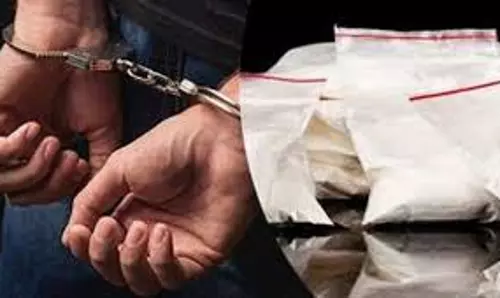 Jammu: नशे के खिलाफ पुलिस की सख्त कार्रवाई, तीन तस्कर हिरासत में