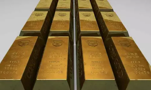 कीमतों में उछाल के बावजूद भारत में Gold-चांदी का मजबूत आयात कीमतों में उछाल के बावजूद भारत में Gold-चांदी का मजबूत आयात
