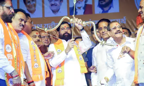 Mumbai में होटल जगत की राजनीति: शिवसेना मेयर पद की तैयारी में