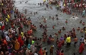 Mauni Amavasya Daan: मौनी अमावस्या के दिन करें इन 10 चीजों का दान Mauni Amavasya Daan: मौनी अमावस्या के दिन करें इन 10 चीजों का दान
