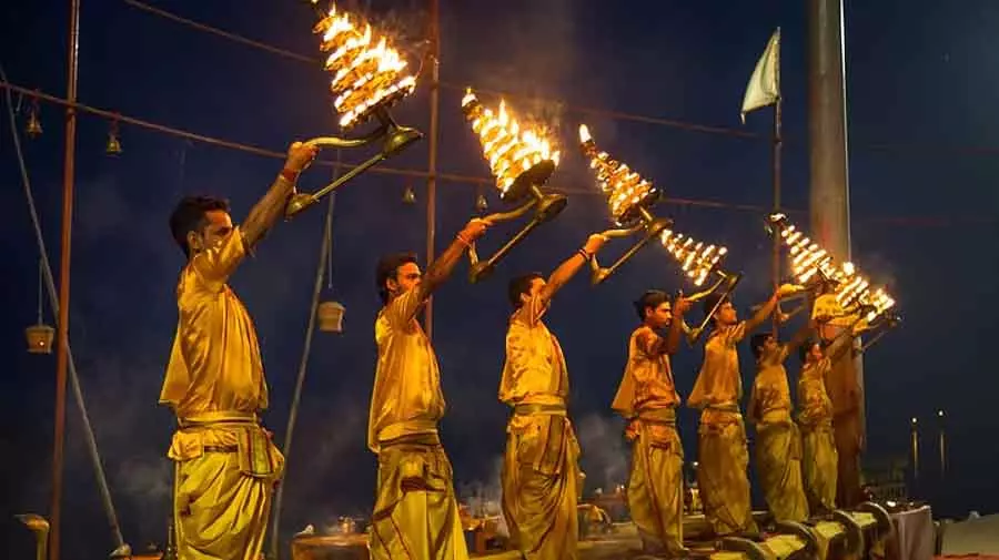गंगा आरती एक सांस्कृतिक, सभ्यता की विरासत है: उत्तराखंड HC ने रस्म जारी रखने की इजाज़त देने कहा गंगा आरती एक सांस्कृतिक, सभ्यता की विरासत है: उत्तराखंड HC ने रस्म जारी रखने की इजाज़त देने कहा