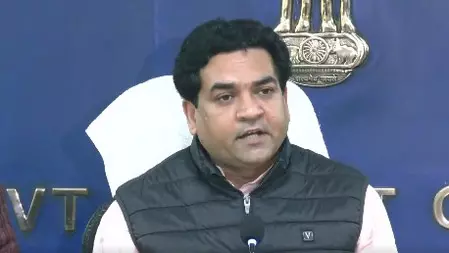 अरविंद केजरीवाल ने आतिशी को बचाने के लिए पंजाब पुलिस का गलत इस्तेमाल किया: कपिल मिश्रा अरविंद केजरीवाल ने आतिशी को बचाने के लिए पंजाब पुलिस का गलत इस्तेमाल किया: कपिल मिश्रा