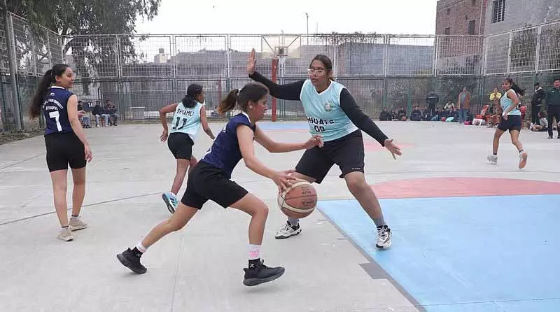 Jalandhar में नॉर्थ ज़ोन इंटर-यूनिवर्सिटी महिला बास्केटबॉल चैंपियनशिप शुरू हुई Jalandhar में नॉर्थ ज़ोन इंटर-यूनिवर्सिटी महिला बास्केटबॉल चैंपियनशिप शुरू हुई