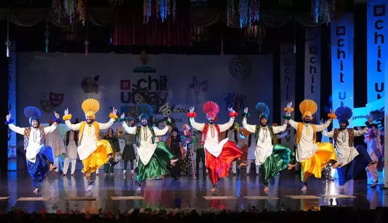 LPU ने एआईयू नॉर्थ जोन यूथ फेस्ट में पहला रनर-अप जीता LPU ने एआईयू नॉर्थ जोन यूथ फेस्ट में पहला रनर-अप जीता