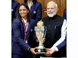 LG ने मेरा युवा भारत कश्मीरी यूथ एक्सचेंज प्रोग्राम के पहले ग्रुप को हरी झंडी दिखाई LG ने मेरा युवा भारत कश्मीरी यूथ एक्सचेंज प्रोग्राम के पहले ग्रुप को हरी झंडी दिखाई
