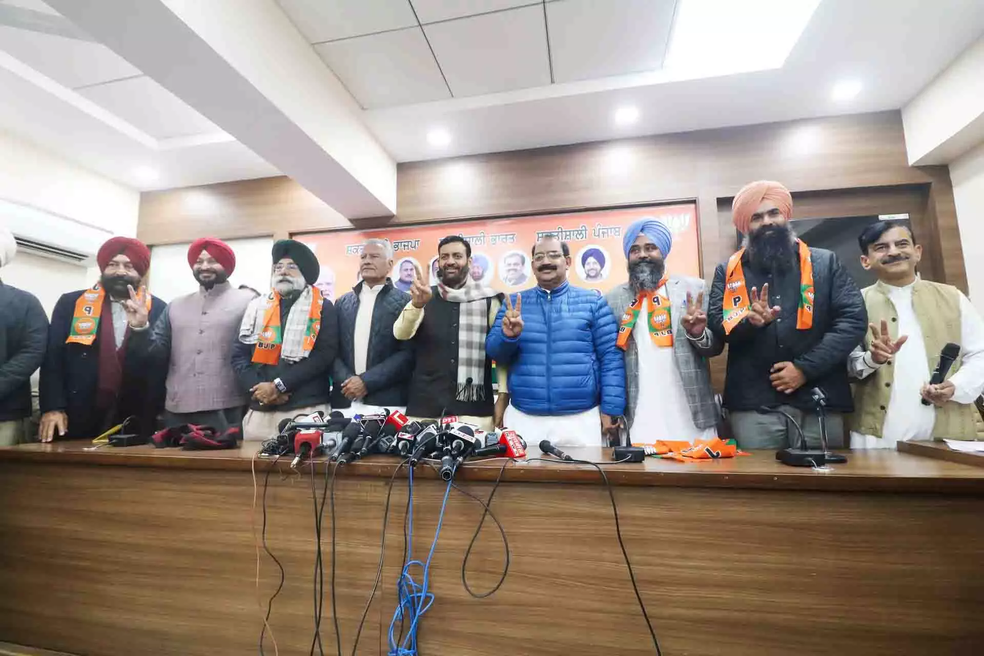 हरियाणा के सीएम का दावा है कि AAP के शासन में पंजाब की हालत खराब हुई हरियाणा के सीएम का दावा है कि AAP के शासन में पंजाब की हालत खराब हुई