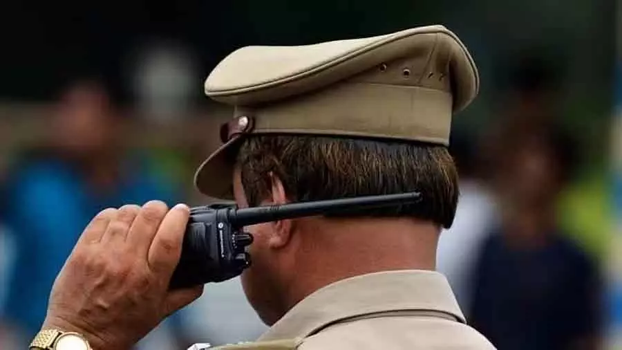 Karnataka: अवैध रूप से इकट्ठा किया गया 101 बोरी राशन बाजरा जब्त Karnataka: अवैध रूप से इकट्ठा किया गया 101 बोरी राशन बाजरा जब्त