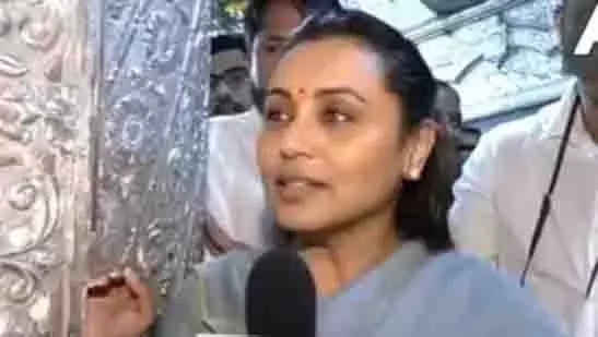 मर्दानी 3 की रिलीज से पहले दगडूशेठ गणपति मंदिर पहुंचीं Rani मुखर्जी मर्दानी 3 की रिलीज से पहले दगडूशेठ गणपति मंदिर पहुंचीं Rani मुखर्जी