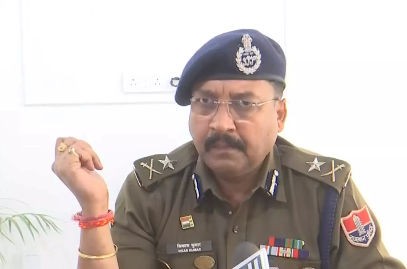 कोलकाता से MD ड्रग मास्टरमाइंड गिरफ्तार कोलकाता से MD ड्रग मास्टरमाइंड गिरफ्तार