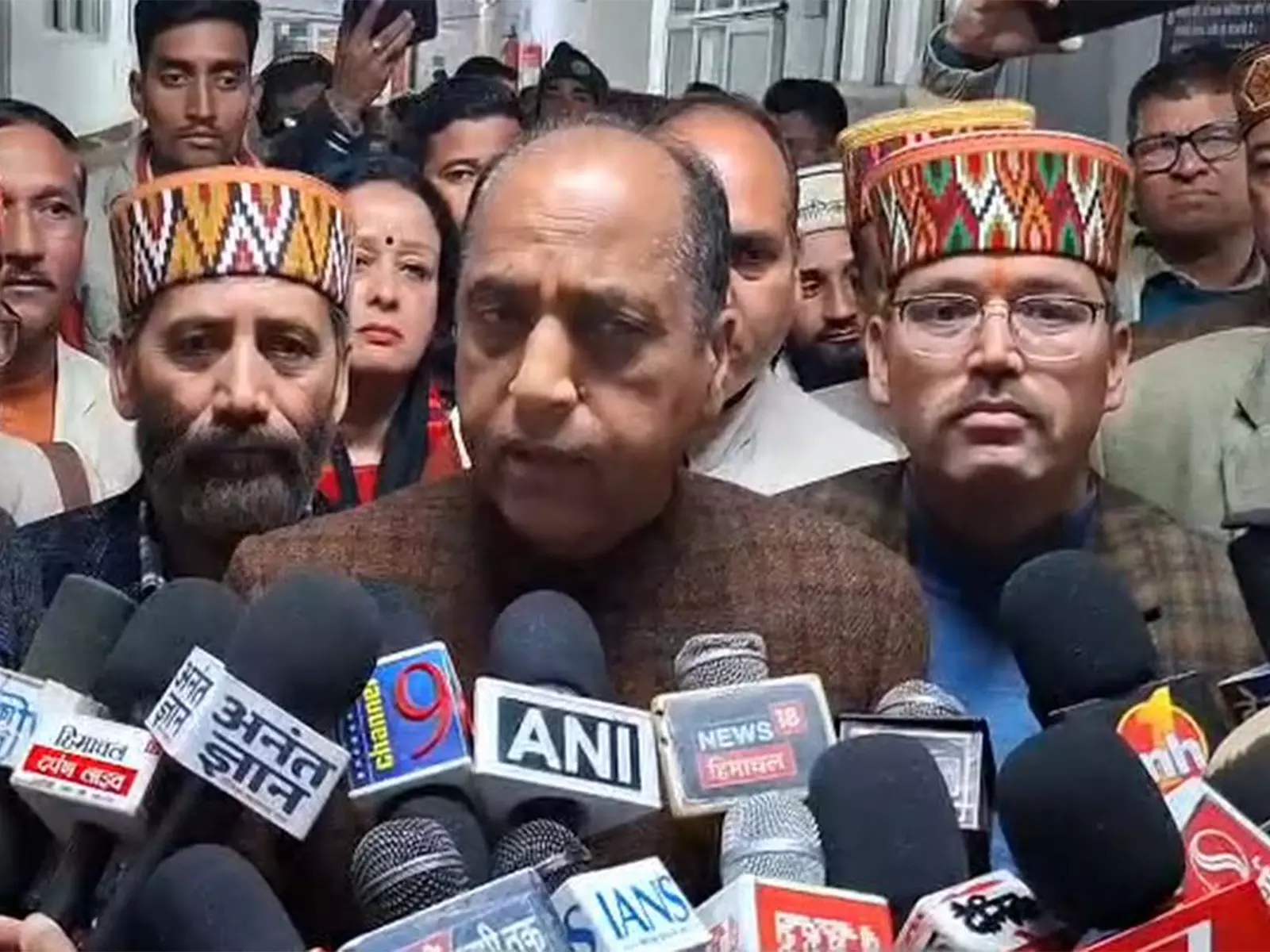 Kullu मामला: जयराम ठाकुर का बयान जारी Kullu मामला: जयराम ठाकुर का बयान जारी