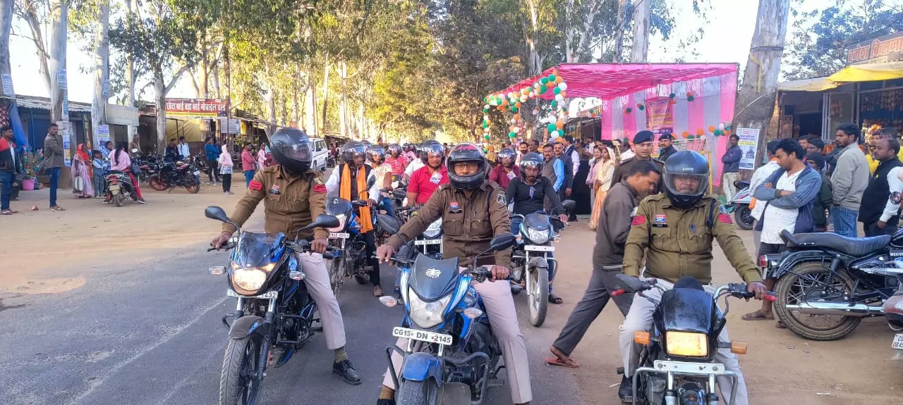 “धैर्य रखें, जल्दबाजी न करें- सड़क सुरक्षा ही जीवन रक्षा है”: SSP सूरजपुर “धैर्य रखें, जल्दबाजी न करें- सड़क सुरक्षा ही जीवन रक्षा है”: SSP सूरजपुर