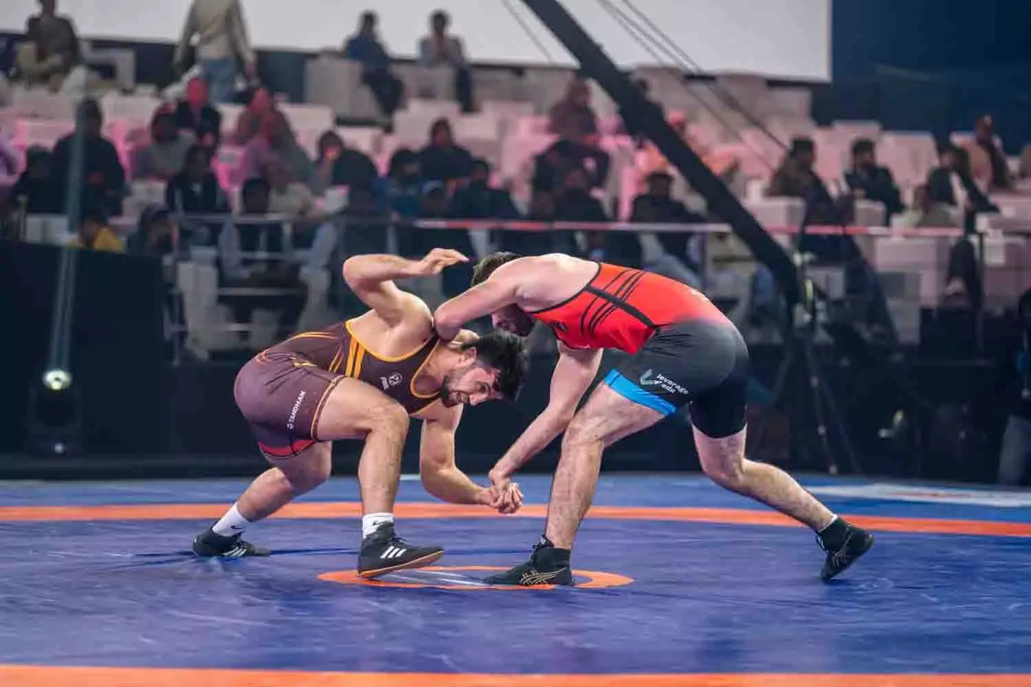 Pro रेसलिंग लीग: हरियाणा थंडर्स ने पंजाब रॉयल्स को 7-2 से हराया Pro रेसलिंग लीग: हरियाणा थंडर्स ने पंजाब रॉयल्स को 7-2 से हराया