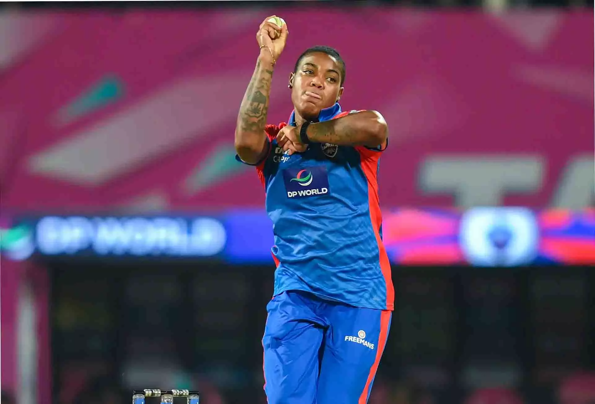 WPL 2026: RCB ने टॉस जीतकर बॉलिंग चुनी, हैमिल्टन का दिल्ली कैपिटल्स के लिए डेब्यू WPL 2026: RCB ने टॉस जीतकर बॉलिंग चुनी, हैमिल्टन का दिल्ली कैपिटल्स के लिए डेब्यू