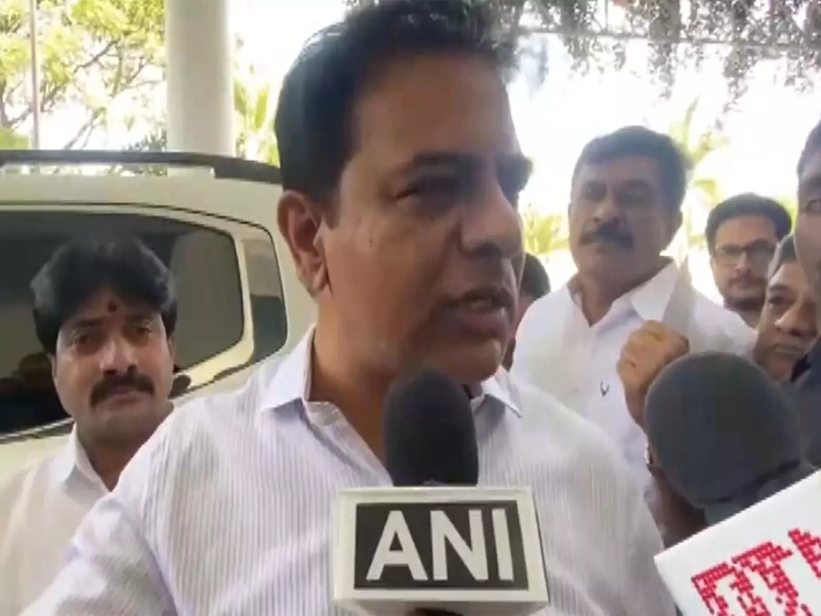 KT रामाराव का पत्रकार गिरफ्तारी पर तीखा बयान KT रामाराव का पत्रकार गिरफ्तारी पर तीखा बयान