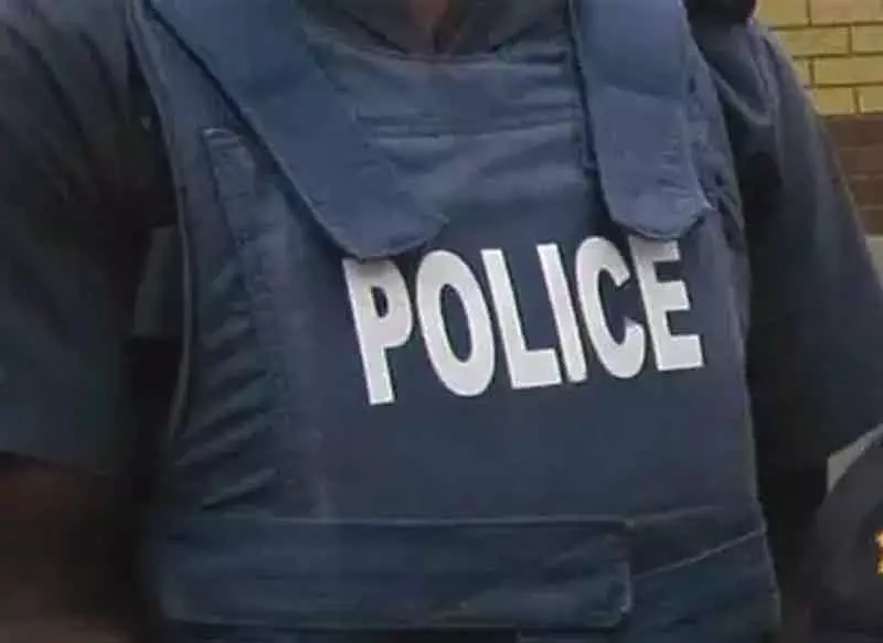 Jammu: फर्जी पदनाम प्लेट लगाकर वाहन संचालन, बिश्नाह में पुलिस जांच Jammu: फर्जी पदनाम प्लेट लगाकर वाहन संचालन, बिश्नाह में पुलिस जांच
