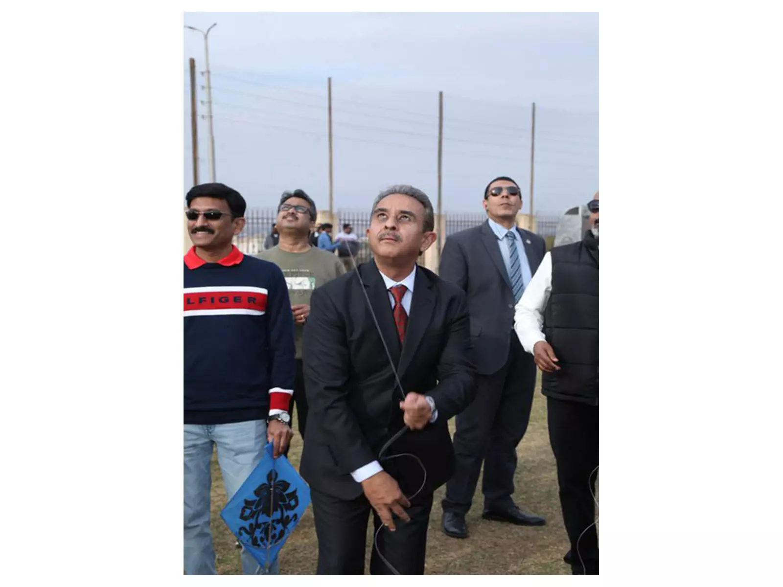 केंद्रीय मंत्री कीर्ति वर्धन सिंह ने Cairo में पतंग महोत्सव में भाग लिया केंद्रीय मंत्री कीर्ति वर्धन सिंह ने Cairo में पतंग महोत्सव में भाग लिया