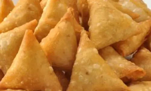 समोसा खाने से 7 लोग बीमार हुए, उल्टी और दस्त से परेशान