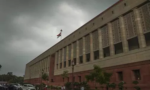 Delhi : राज्यसभा में 19 बिल सालों से पेंडिंग Delhi : राज्यसभा में 19 बिल सालों से पेंडिंग