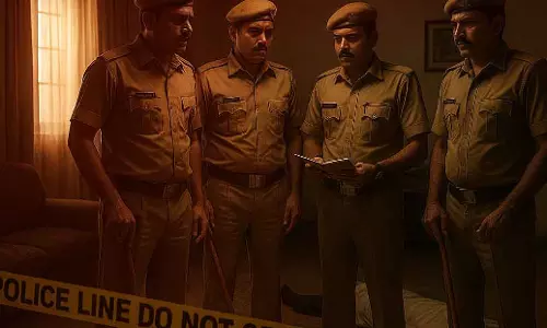 Maharashtra कैबिनेट ने मुंबई पुलिस कर्मियों के लिए ₹20,000 करोड़ की हाउसिंग टाउनशिप को मंज़ूरी दी Maharashtra कैबिनेट ने मुंबई पुलिस कर्मियों के लिए ₹20,000 करोड़ की हाउसिंग टाउनशिप को मंज़ूरी दी