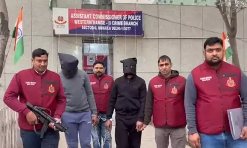5 करोड़ की ड्रग्स बरामद: क्राइम ब्रांच ने अंतरराष्ट्रीय ड्रग नेटवर्क का भंडाफोड़ किया, दो नाइजीरियाई गिरफ्तार 5 करोड़ की ड्रग्स बरामद: क्राइम ब्रांच ने अंतरराष्ट्रीय ड्रग नेटवर्क का भंडाफोड़ किया, दो नाइजीरियाई गिरफ्तार
