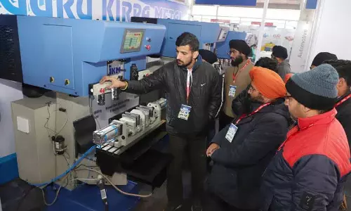 Jalandhar में मशीन एक्सपो में भारी भीड़ उमड़ी