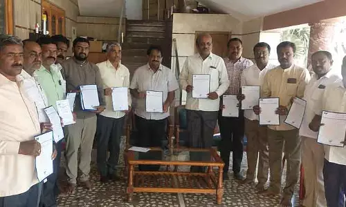 Hoskote : 21 से ज़्यादा दूध इकट्ठा करने का कॉम्पिटिशन Hoskote : 21 से ज़्यादा दूध इकट्ठा करने का कॉम्पिटिशन