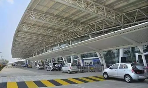 गणतंत्र दिवस : चेन्नई एयरपोर्ट पर 30 जनवरी तक मल्टी-टियर सुरक्षा व्यवस्था गणतंत्र दिवस : चेन्नई एयरपोर्ट पर 30 जनवरी तक मल्टी-टियर सुरक्षा व्यवस्था