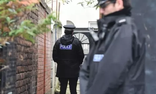 UK में पाकिस्तानी ग्रूमिंग गैंग का लंबे समय से बच्चों के शोषण से संबंध