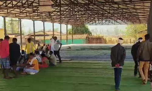 सनातन धर्म में वापसी किया सैकड़ों ग्रामीणों ने, आ गए थे ईसाई मिशनरी के झांसे में सनातन धर्म में वापसी किया सैकड़ों ग्रामीणों ने, आ गए थे ईसाई मिशनरी के झांसे में