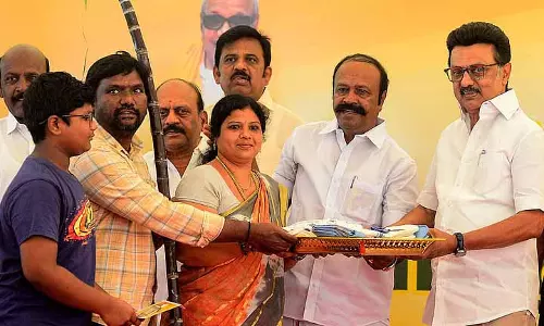 Tamil Nadu के 97 प्रतिशत राशन कार्ड धारकों को पोंगल उपहार मिले