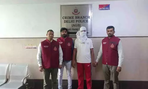 लॉरेंस बिश्नोई गैंग का वांटेड शूटर Delhi में गिरफ्तार लॉरेंस बिश्नोई गैंग का वांटेड शूटर Delhi में गिरफ्तार